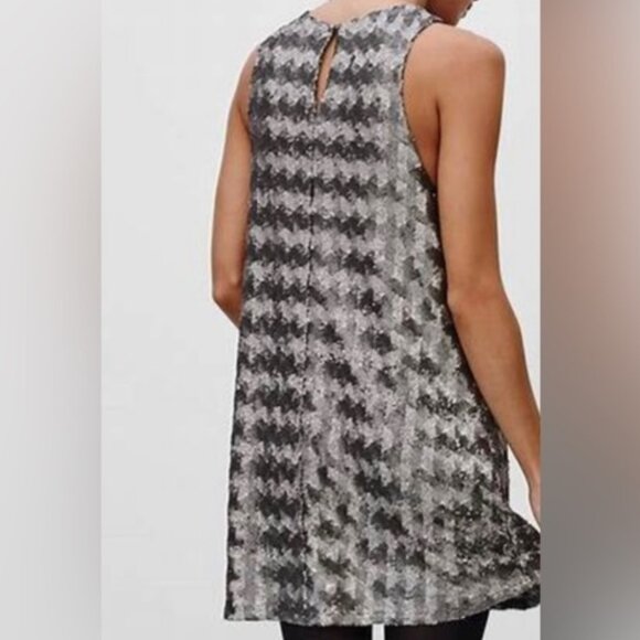 💛 GOLD Talulah (Aritzia) Canterbury mini dress (XS) - Picture 2 of 7